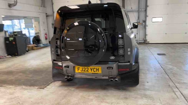 Used Land Rover Defender 110 2022 for sale - 75803177: Photo 35