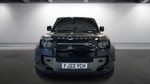 Used Land Rover Defender 110 2022 for sale - 75803177: Photo 3