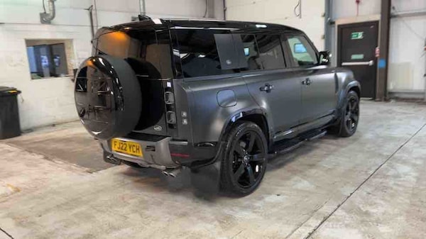Used Land Rover Defender 110 2022 for sale - 75803177: Photo 59