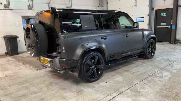 Used Land Rover Defender 110 2022 for sale - 75803177: Photo 64