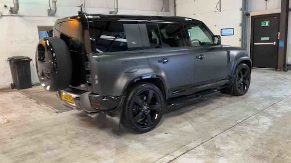 Used Land Rover Defender 110 2022 for sale - 75803177: Photo 65
