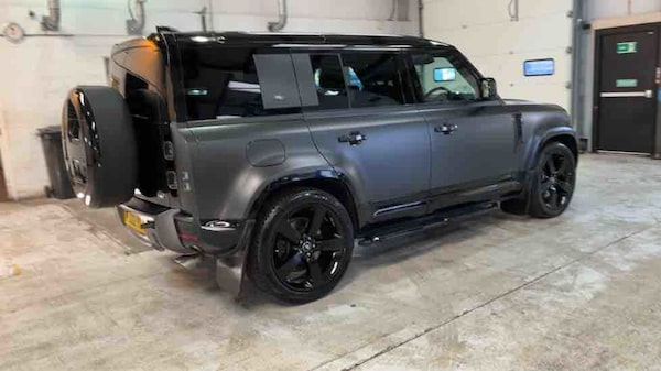 Used Land Rover Defender 110 2022 for sale - 75803177: Photo 68
