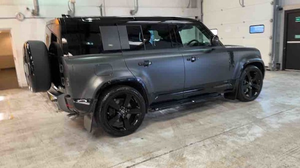 Used Land Rover Defender 110 2022 for sale - 75803177: Photo 74