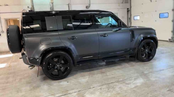 Used Land Rover Defender 110 2022 for sale - 75803177: Photo 82