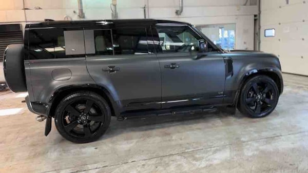 Used Land Rover Defender 110 2022 for sale - 75803177: Photo 88