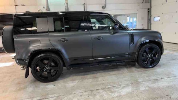 Used Land Rover Defender 110 2022 for sale - 75803177: Photo 89