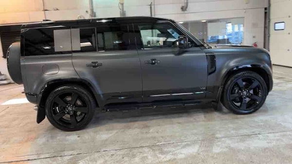 Used Land Rover Defender 110 2022 for sale - 75803177: Photo 96