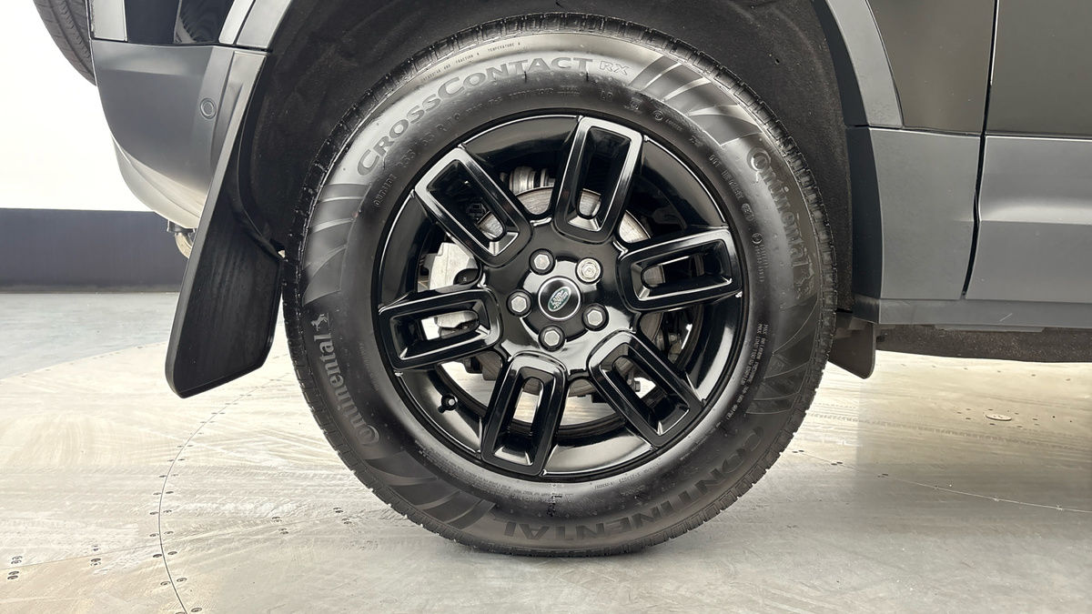 Used Land Rover Defender 90 2024 for sale - 76334504: Photo 10