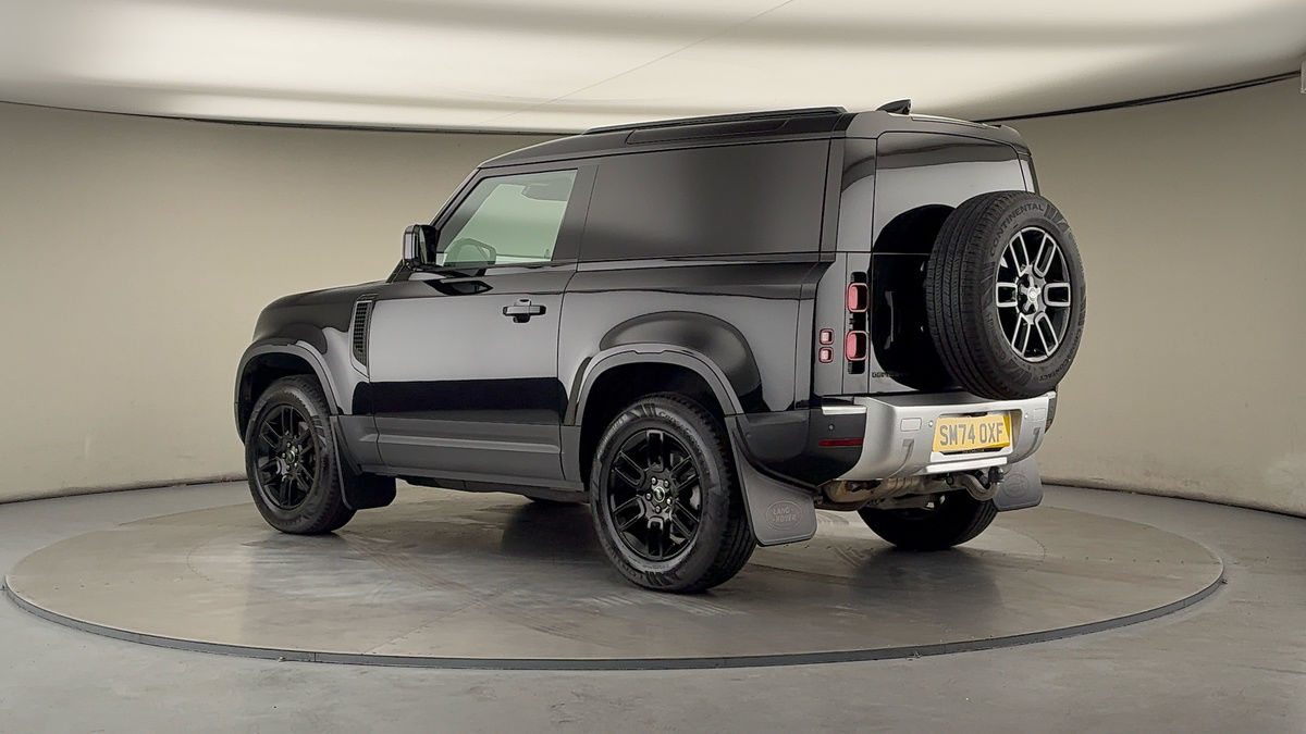 Used Land Rover Defender 90 2024 for sale - 76334504: Photo 25