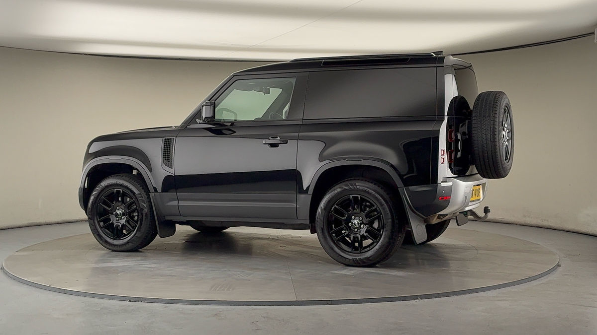 Used Land Rover Defender 90 2024 for sale - 76334504: Photo 26