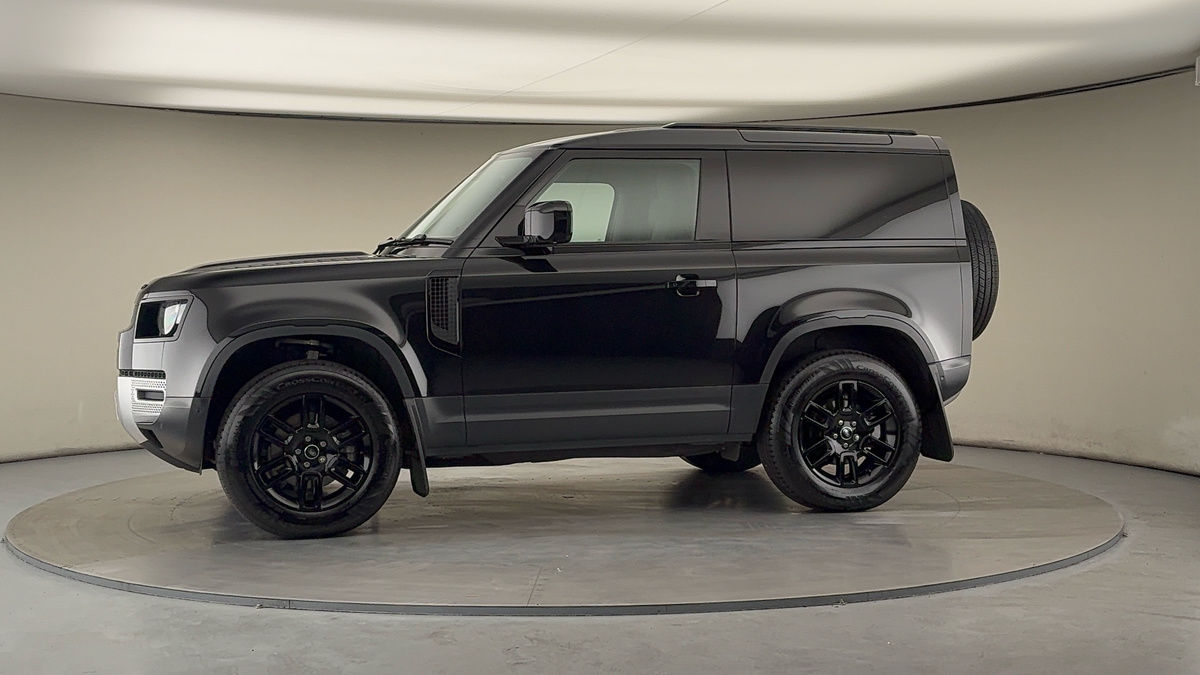 Used Land Rover Defender 90 2024 for sale - 76334504: Photo 28