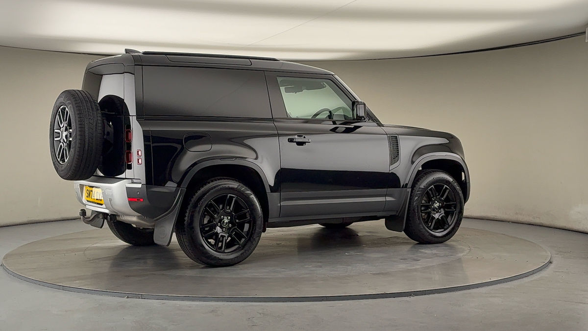 Used Land Rover Defender 90 2024 for sale - 76334504: Photo 38