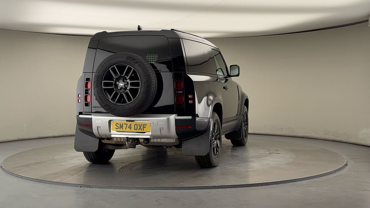 Used Land Rover Defender 90 2024 for sale - 76334504: Photo 40