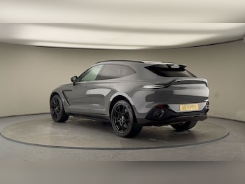 Used Aston Martin DBX 2021 for sale - 76924152: Photo