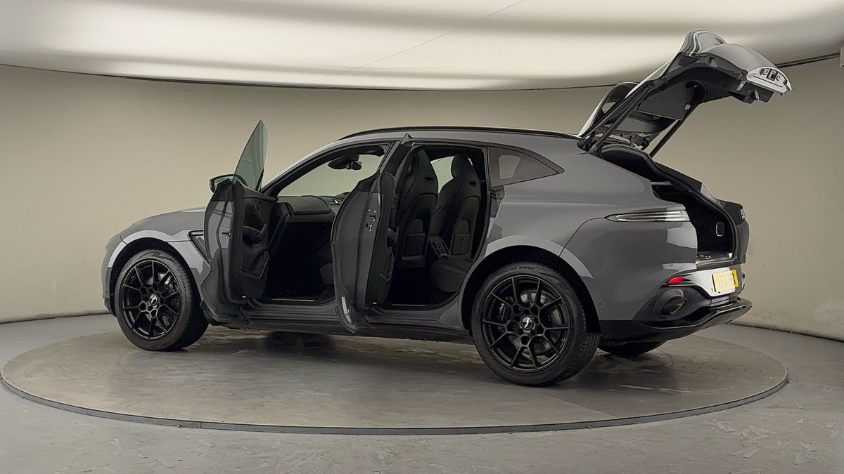 Used Aston Martin DBX 2021 for sale - 76924152: Photo 49