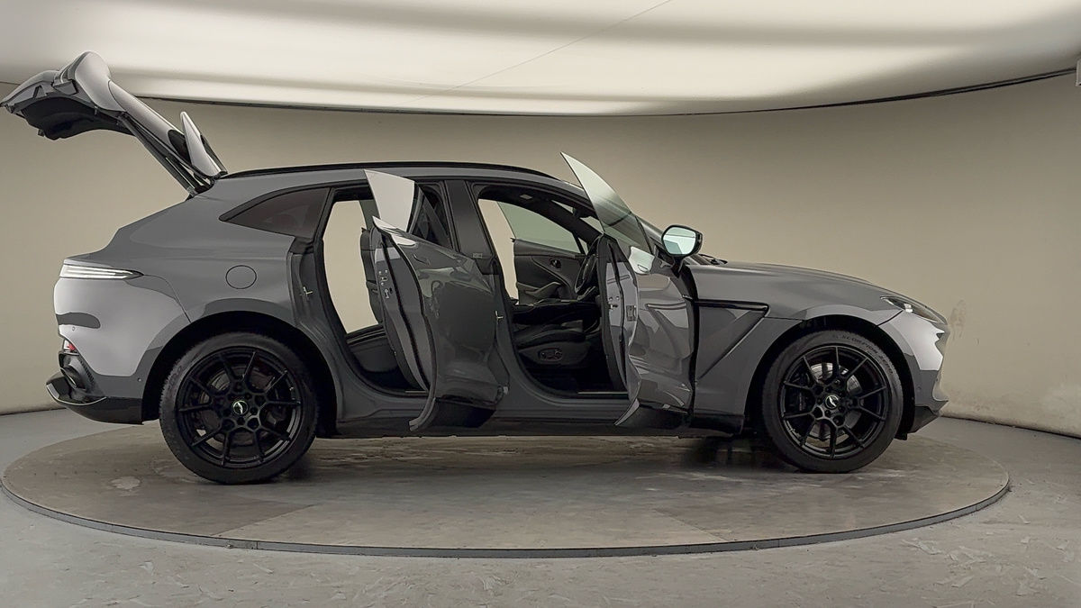 Used Aston Martin DBX 2021 for sale - 76924152: Photo 60