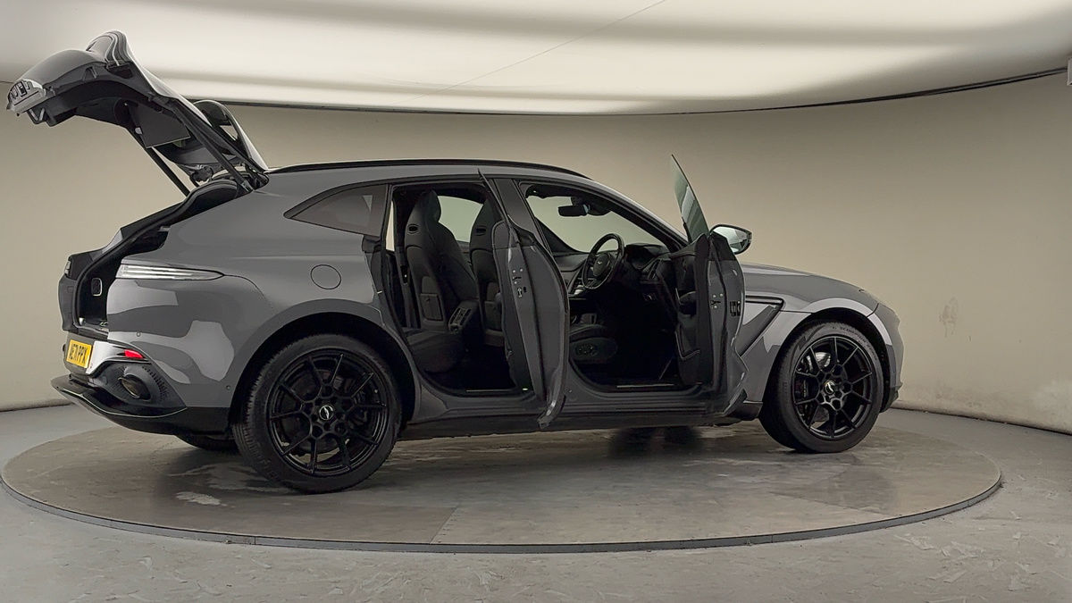 Used Aston Martin DBX 2021 for sale - 76924152: Photo 61