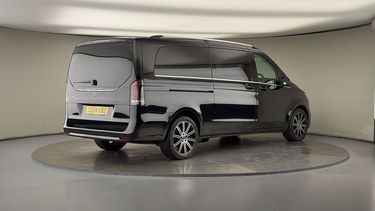 Used Mercedes-Benz V-Class 2024 for sale - 78213275: Photo 21