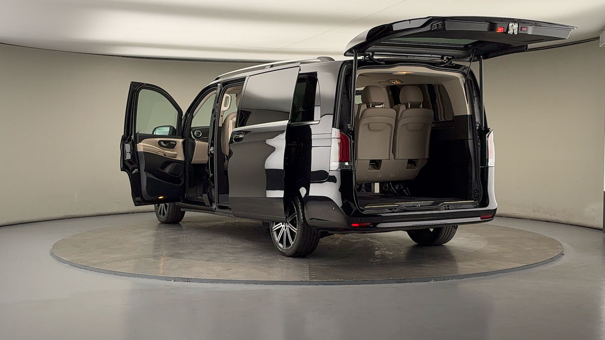 Used Mercedes-Benz V-Class 2024 for sale - 78213275: Photo 23