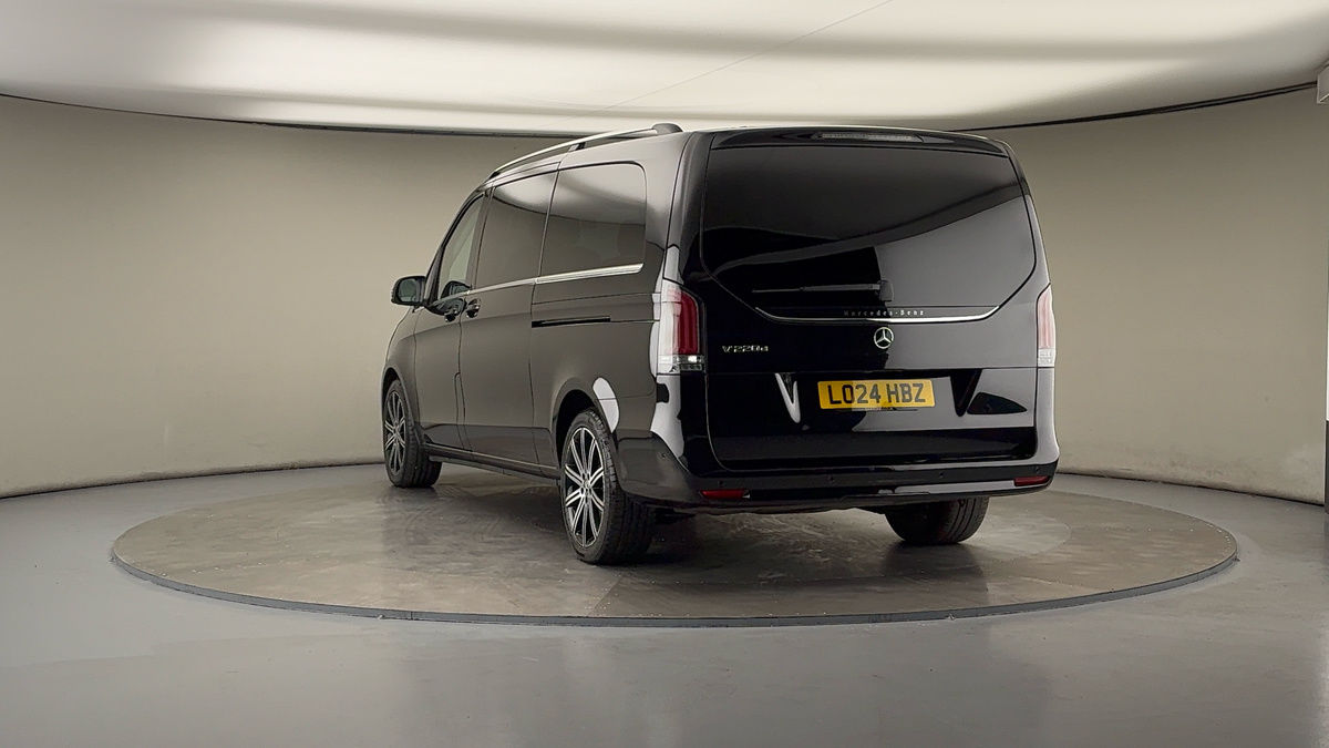 Used Mercedes-Benz V-Class 2024 for sale - 78213275: Photo 44