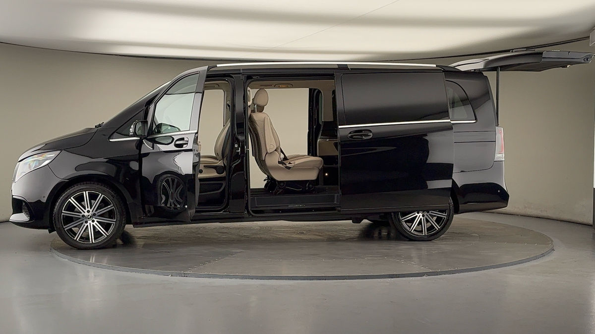 Used Mercedes-Benz V-Class 2024 for sale - 78213275: Photo 49