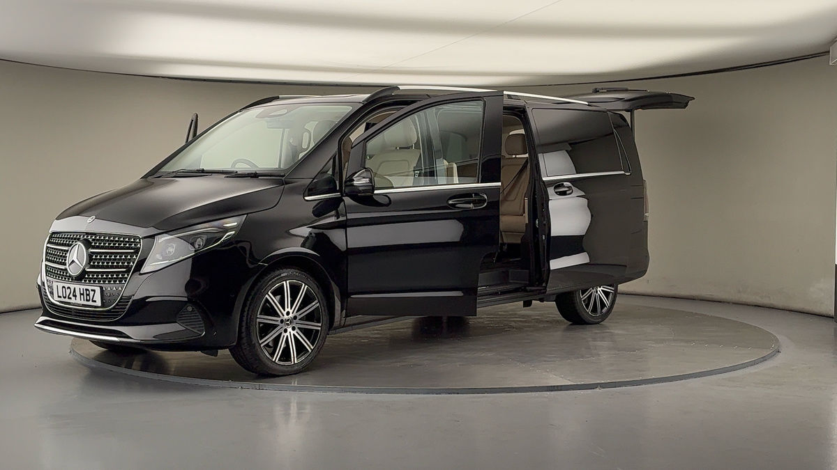 Used Mercedes-Benz V-Class 2024 for sale - 78213275: Photo 51