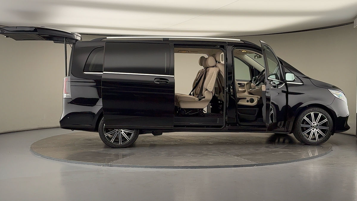 Used Mercedes-Benz V-Class 2024 for sale - 78213275: Photo 58