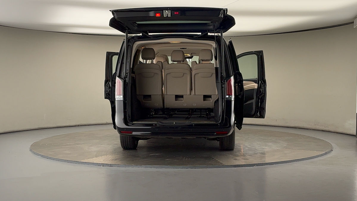 Used Mercedes-Benz V-Class 2024 for sale - 78213275: Photo 62