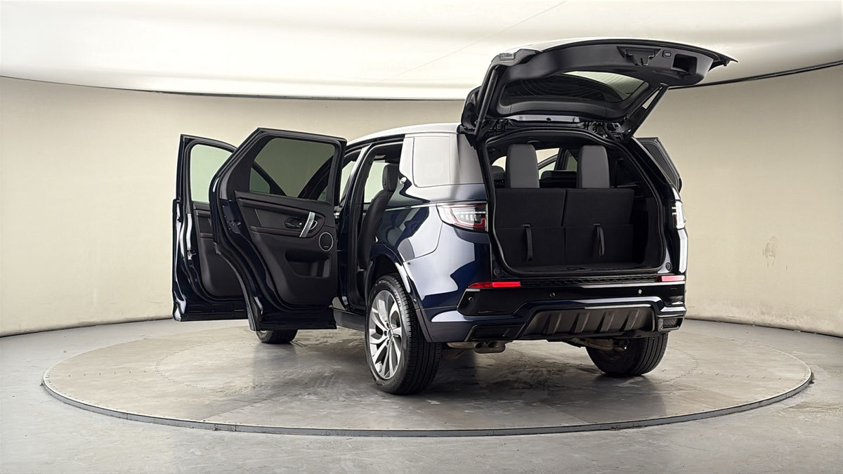 Used Land Rover Discovery Sport 2021 for sale - 77836690: Photo 62