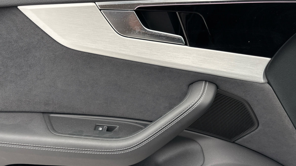 Used Audi S4 2023 for sale - 76630360: Photo 19