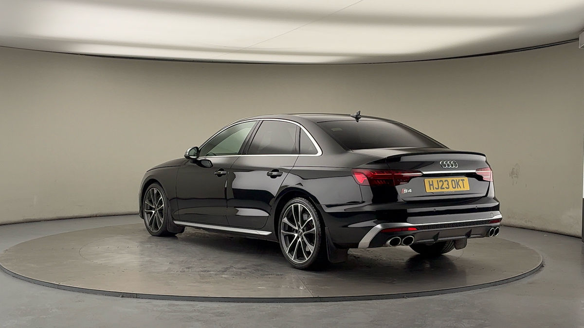 Used Audi S4 2023 for sale - 76630360: Photo 2