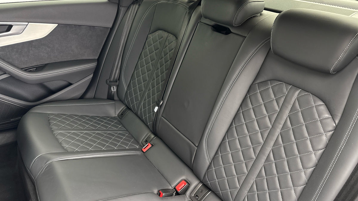 Used Audi S4 2023 for sale - 76630360: Photo 8