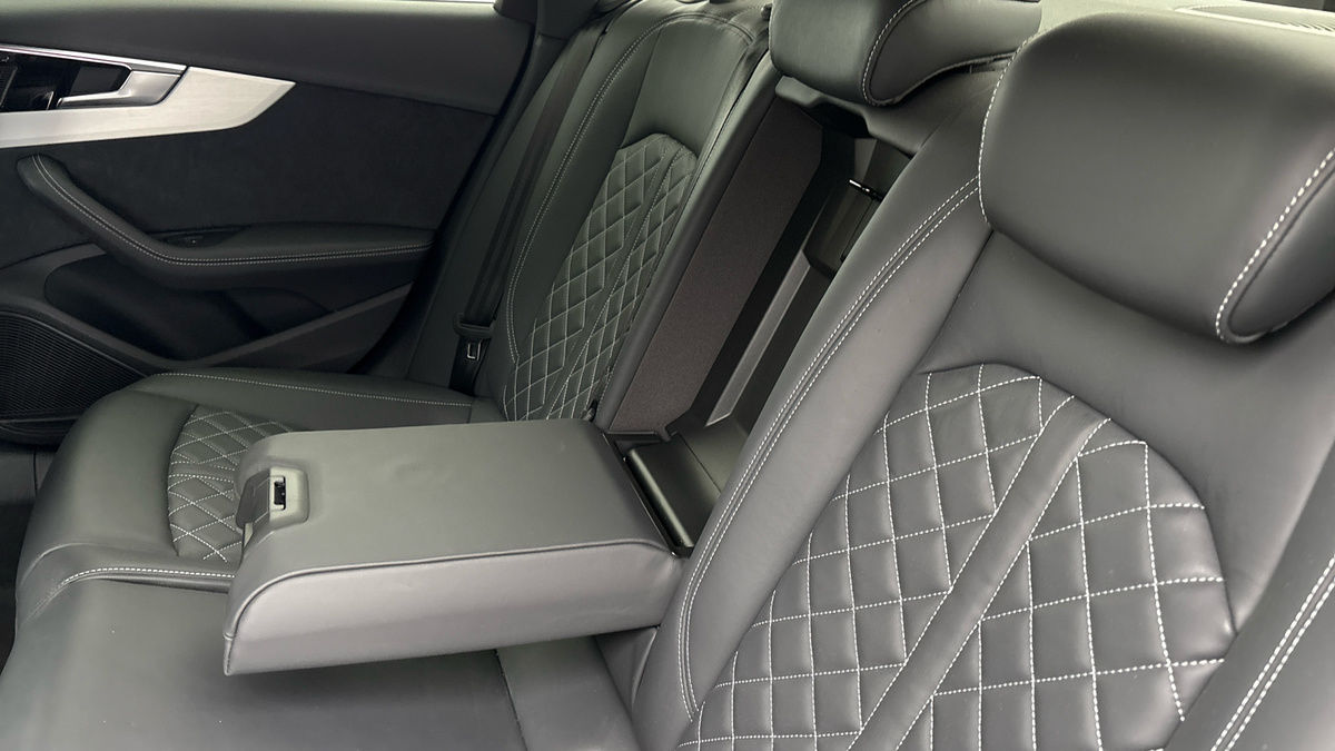 Used Audi S4 2023 for sale - 76630360: Photo 9