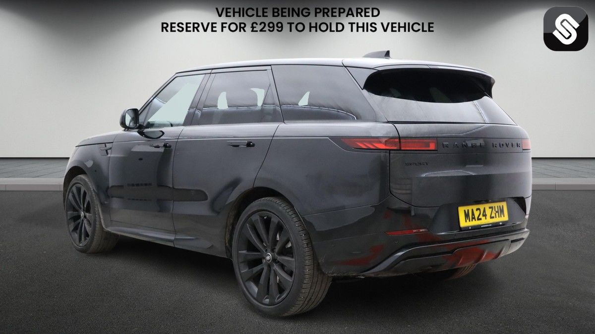Used Land Rover Range Rover Sport 2024 for sale - 77906146: Photo 3