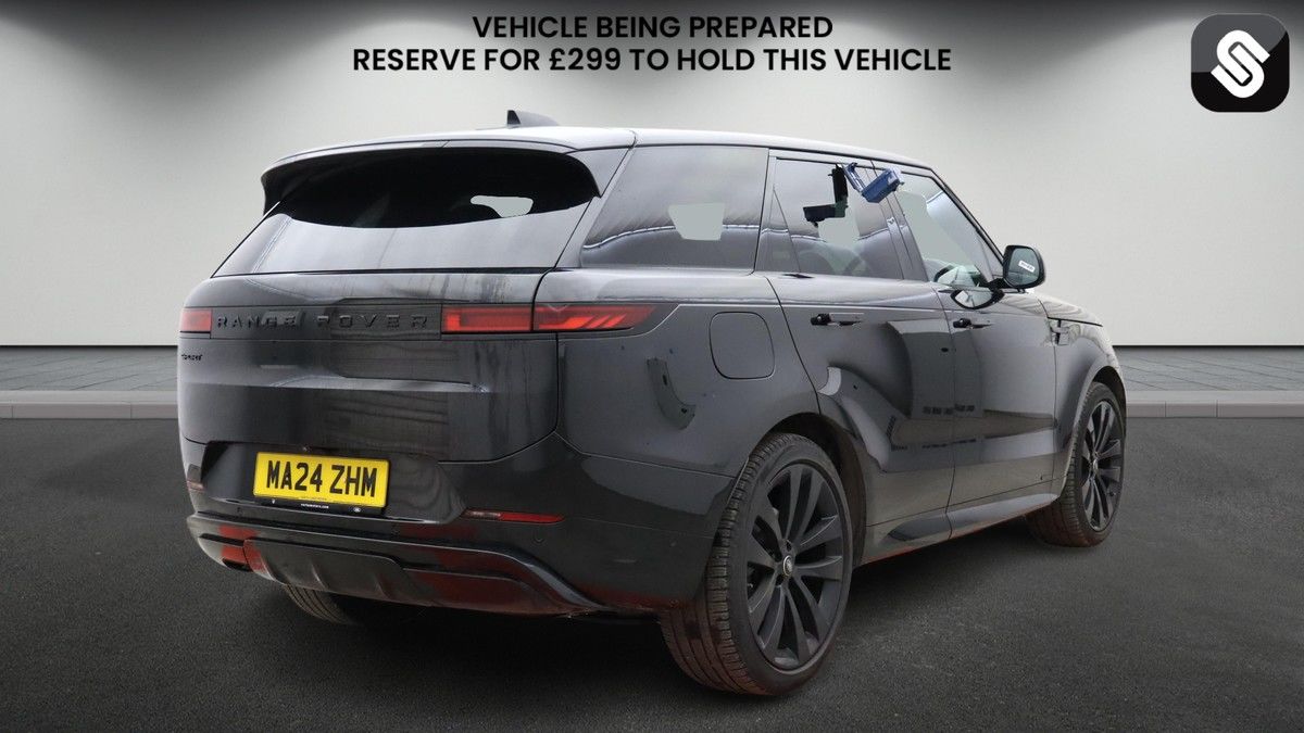 Used Land Rover Range Rover Sport 2024 for sale - 77906146: Photo 4