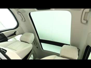Used Land Rover Range Rover Velar 2022 for sale - 74107063: Photo