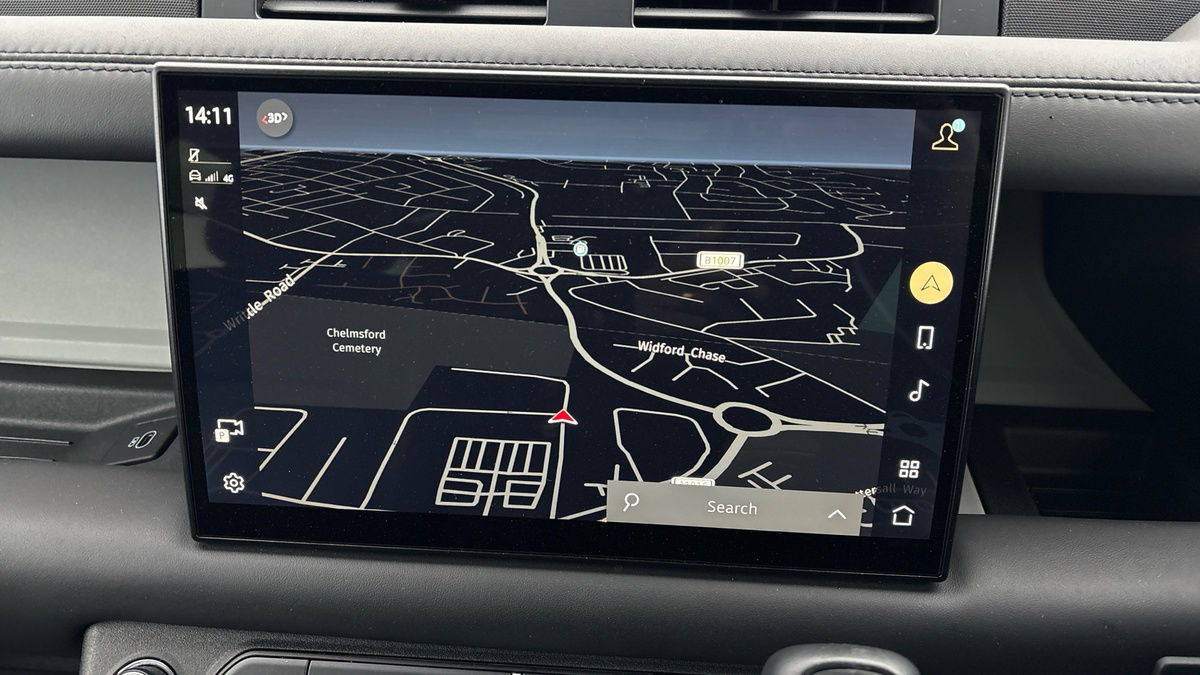 Used Land Rover Defender 2023 for sale - 78018086: Photo 17