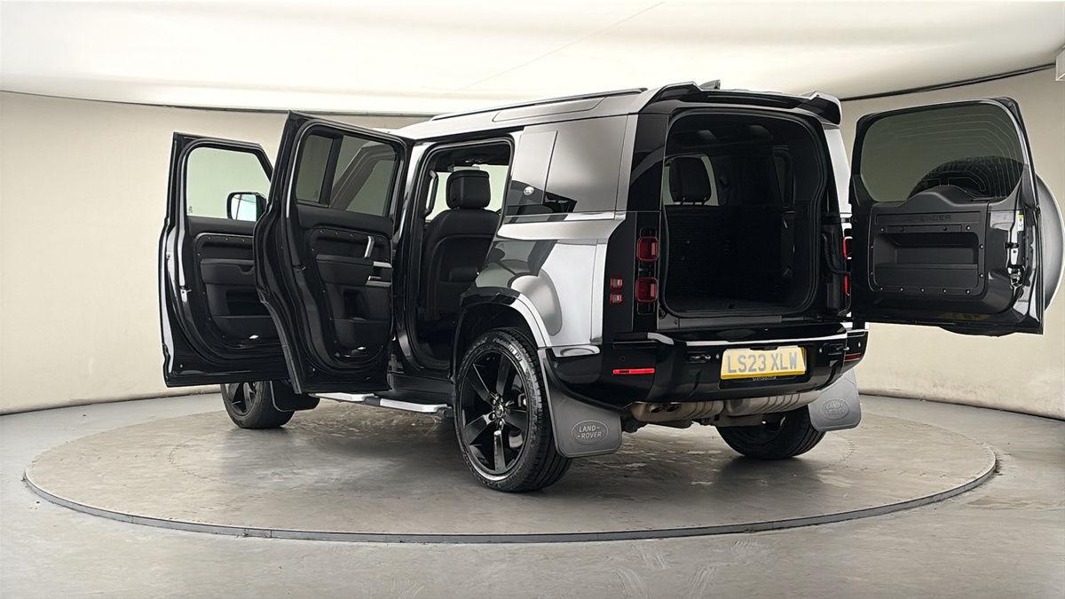 Used Land Rover Defender 2023 for sale - 78018086: Photo 23