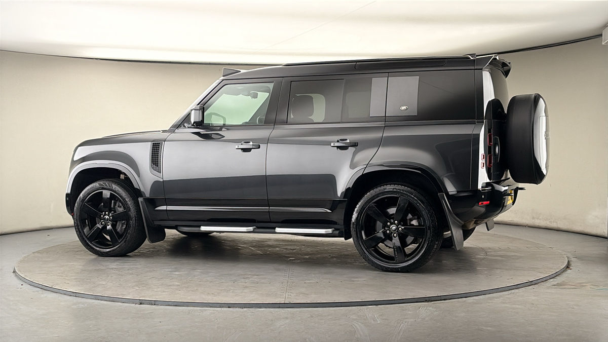 Used Land Rover Defender 2023 for sale - 78018086: Photo 26