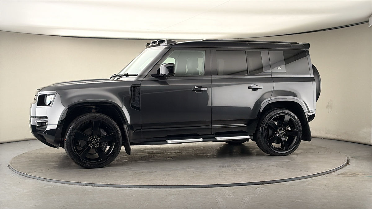 Used Land Rover Defender 2023 for sale - 78018086: Photo 28