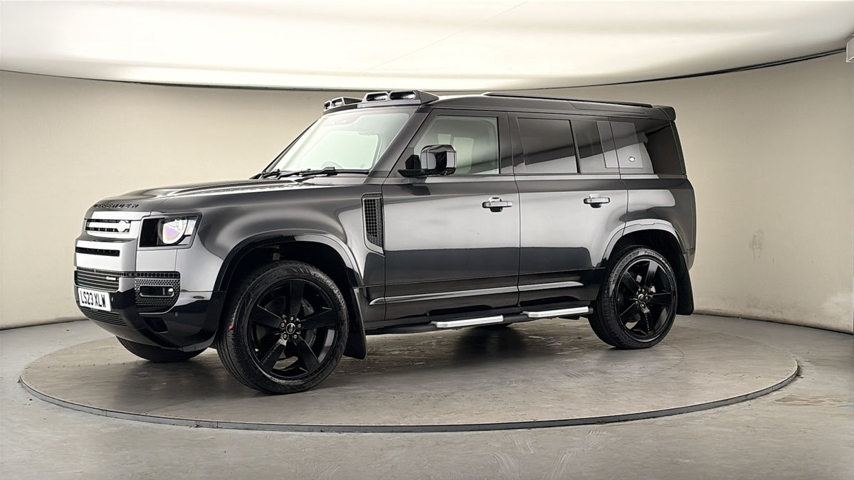 Used Land Rover Defender 2023 for sale - 78018086: Photo 29