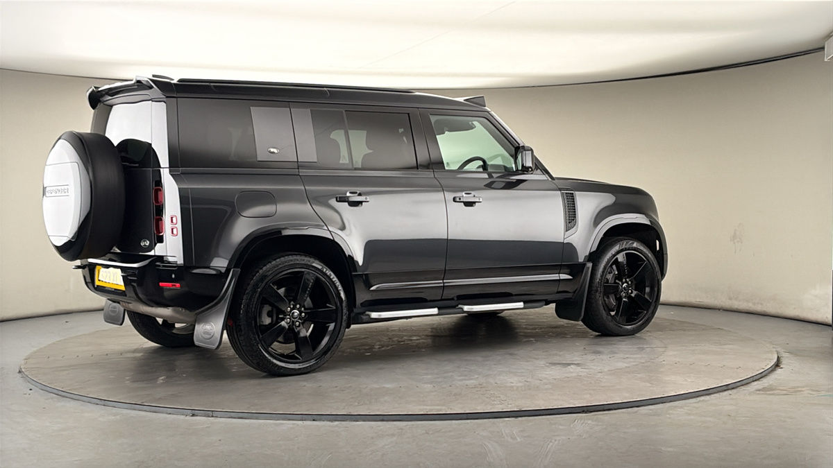 Used Land Rover Defender 2023 for sale - 78018086: Photo 38