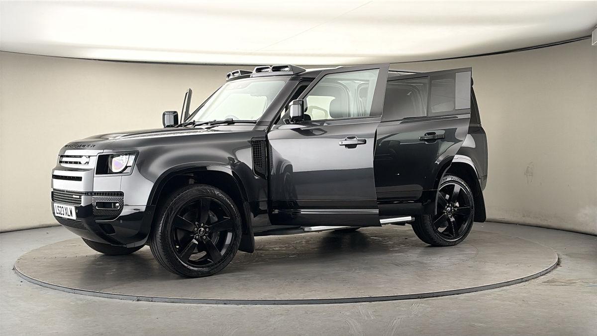 Used Land Rover Defender 2023 for sale - 78018086: Photo 48