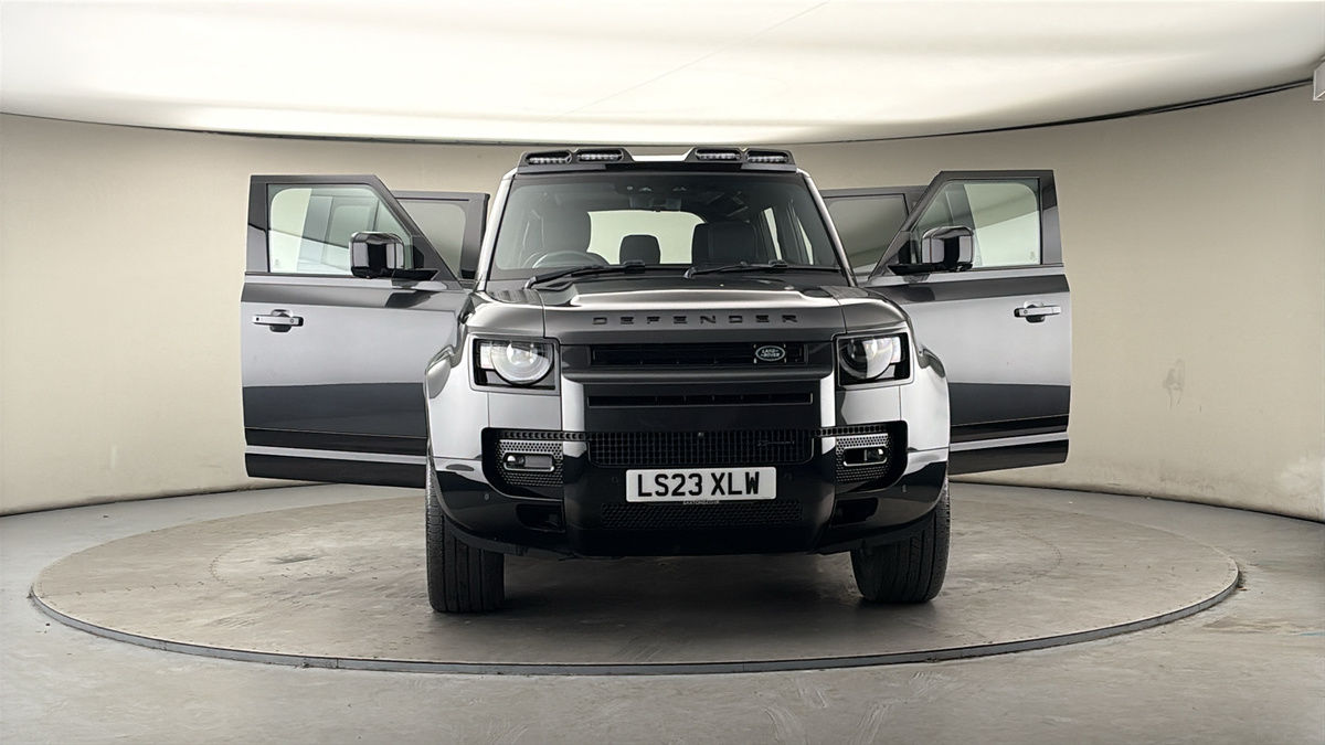 Used Land Rover Defender 2023 for sale - 78018086: Photo 51