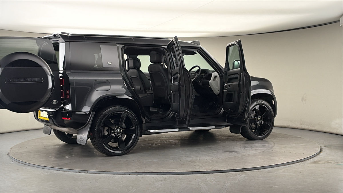 Used Land Rover Defender 2023 for sale - 78018086: Photo 57