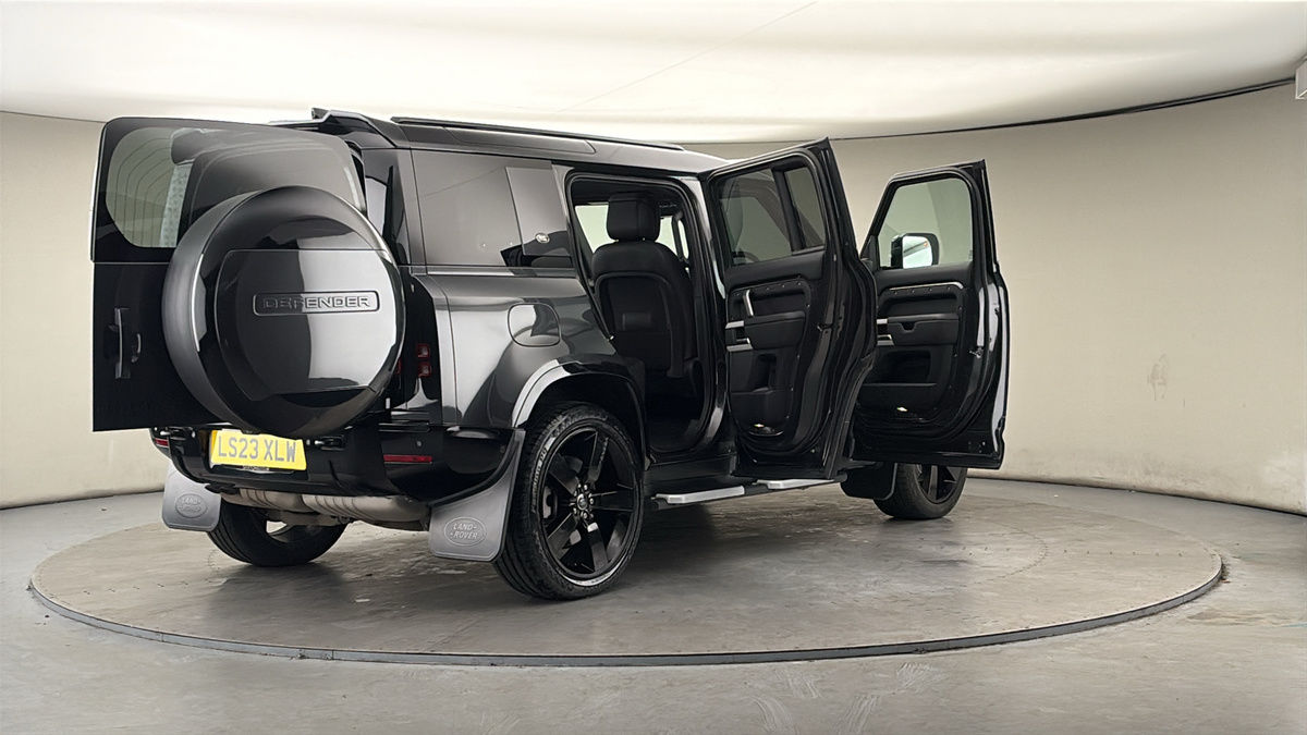 Used Land Rover Defender 2023 for sale - 78018086: Photo 58