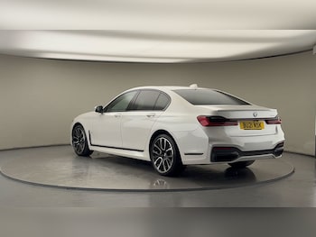 Used BMW 7 Series 2019 for sale - 77328903: Photo
