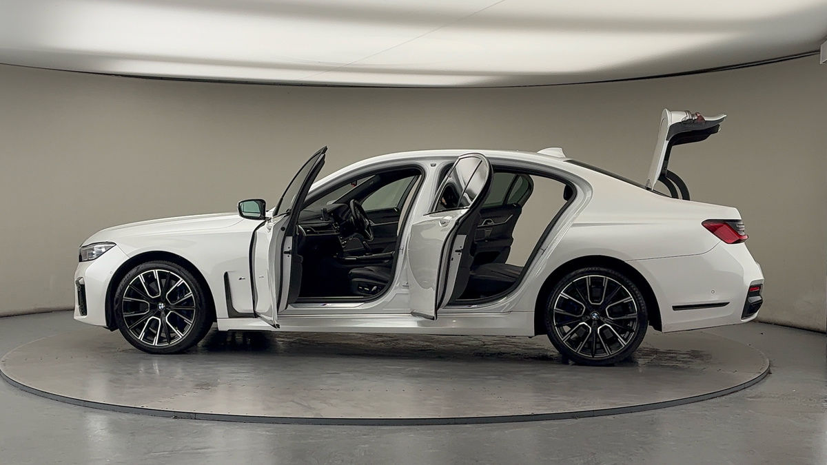 Used BMW 7 Series 2021 for sale - 77328903: Photo 46