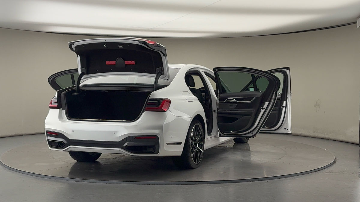 Used BMW 7 Series 2021 for sale - 77328903: Photo 59