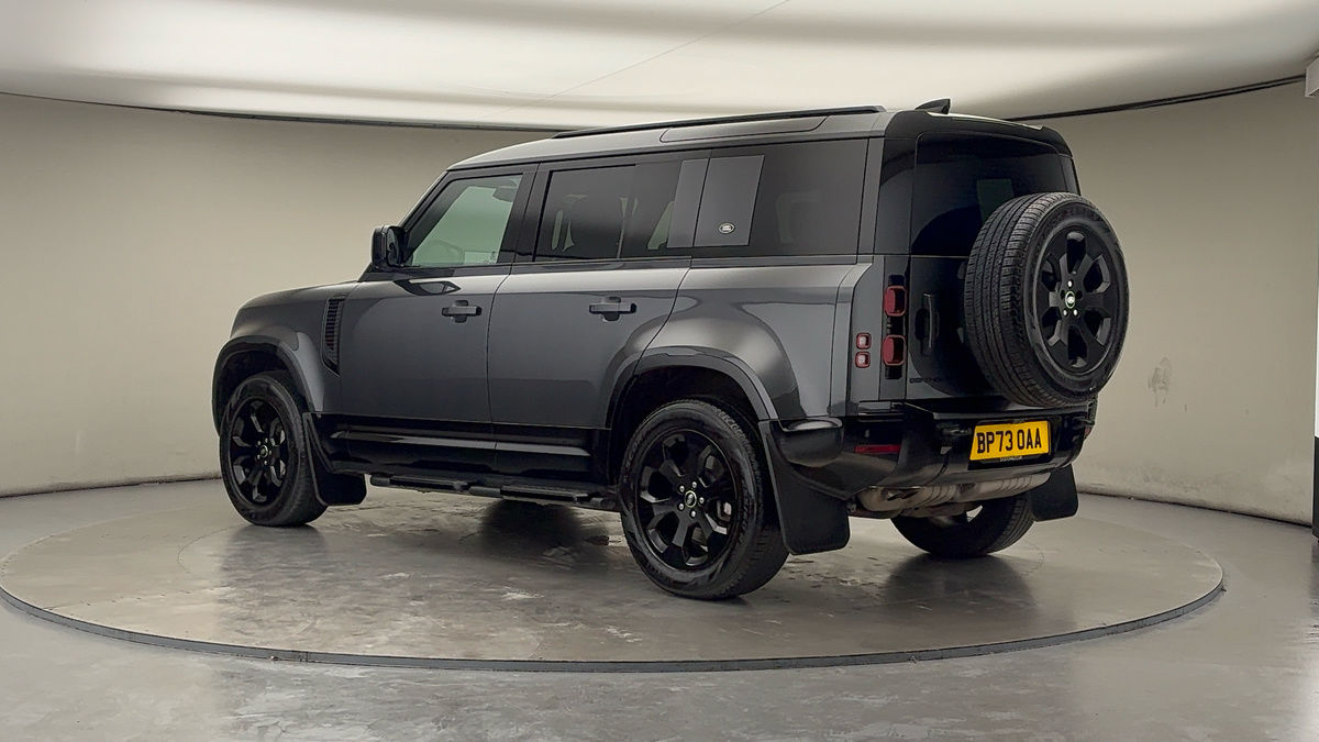 Used Land Rover Defender 110 2023 for sale - 76536417: Photo 25